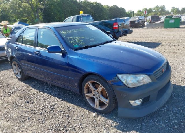 Lexus IS