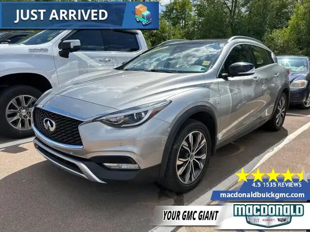 Infiniti QX30