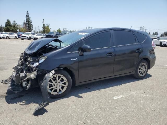 Toyota Prius V