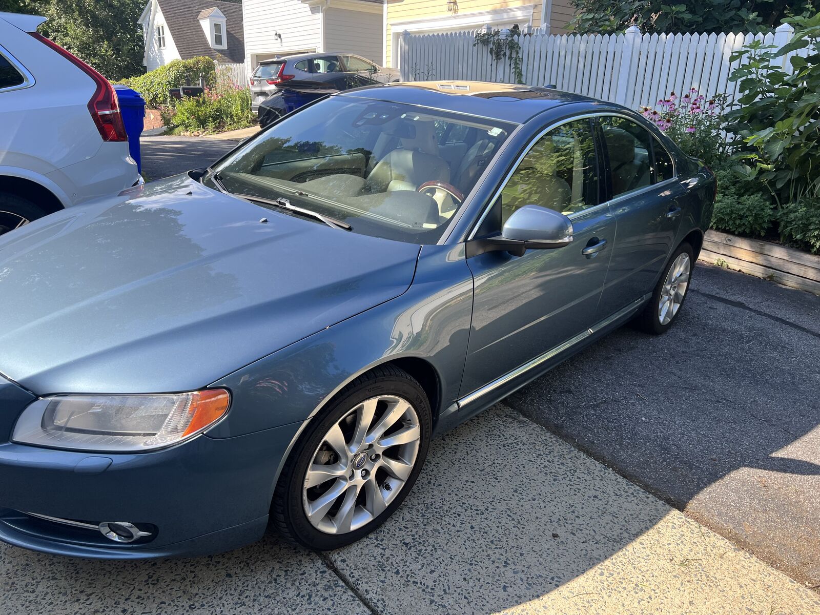 Volvo S80