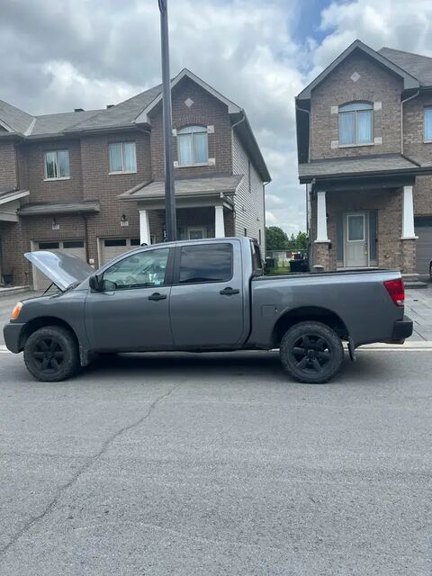 Nissan Titan