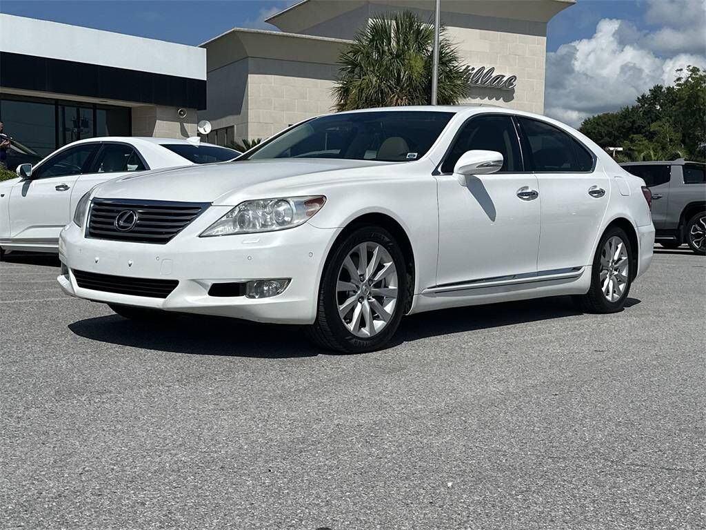 Lexus LS