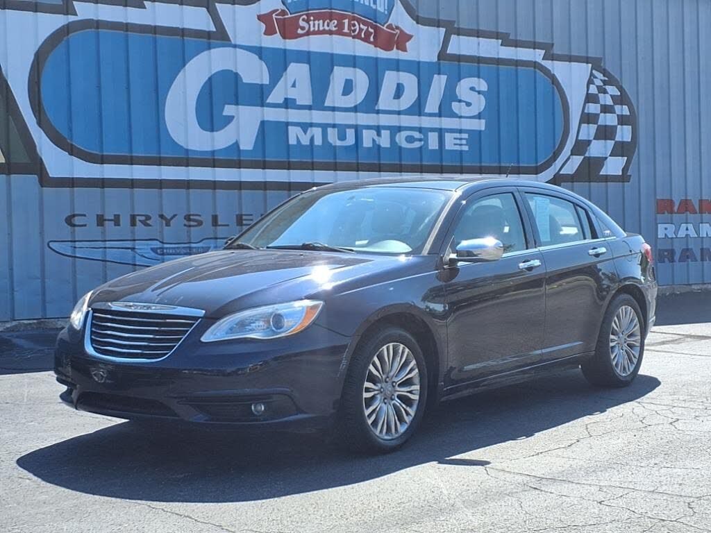 2012 CHRYSLER 200