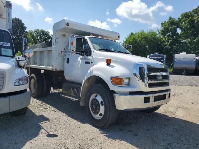 Ford F-750