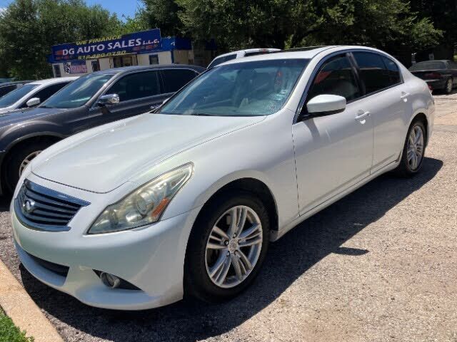 Infiniti G25