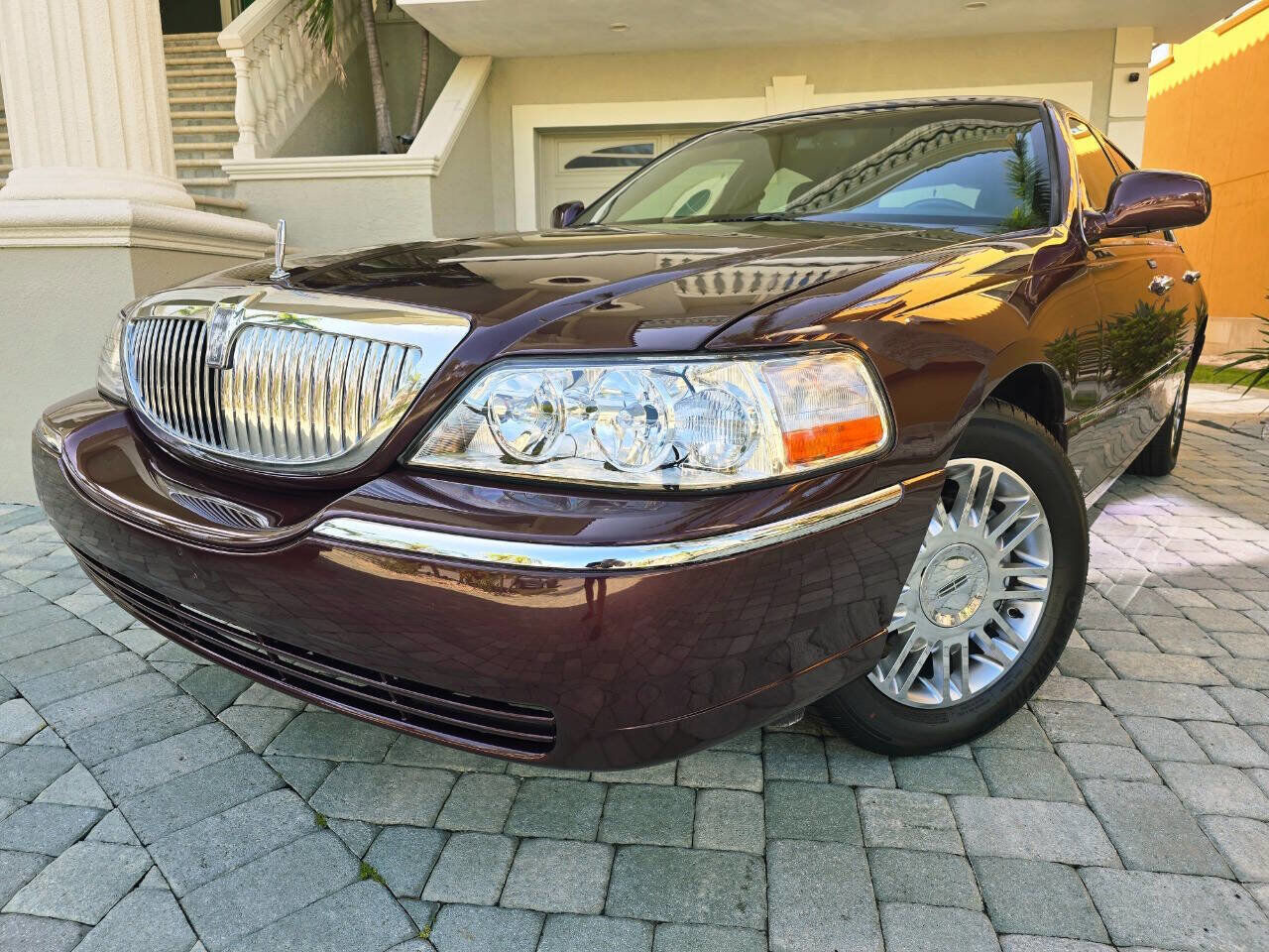 Lincoln Town Car