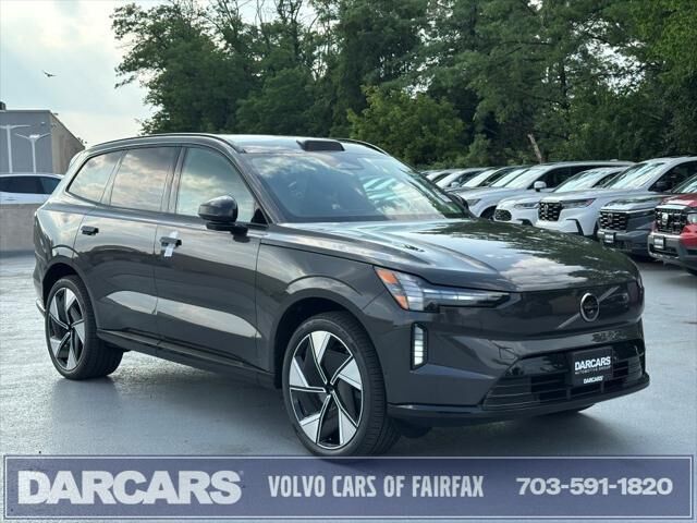 2025 VOLVO EX90