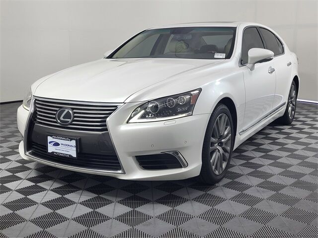 Lexus LS