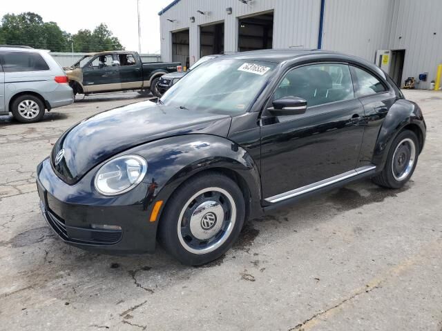 2012 VOLKSWAGEN Beetle
