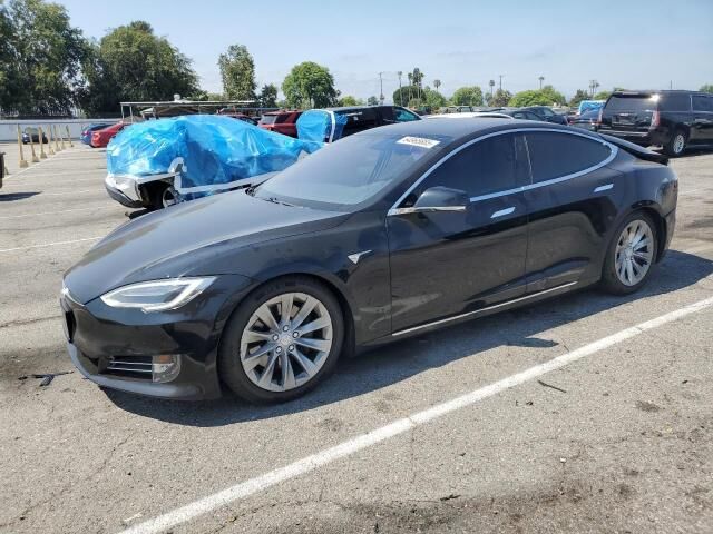 2018 TESLA Model S