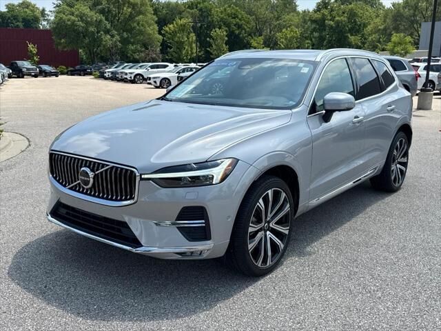 2023 VOLVO XC60