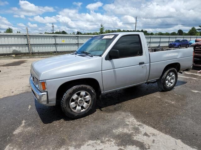 Nissan Pickup