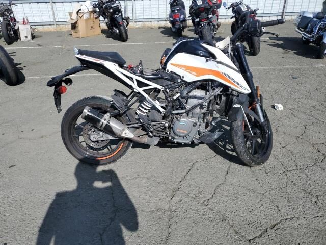 2021 KTM 390 Duke