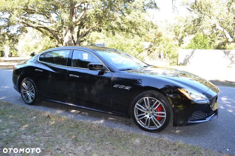 Maserati Quattroporte