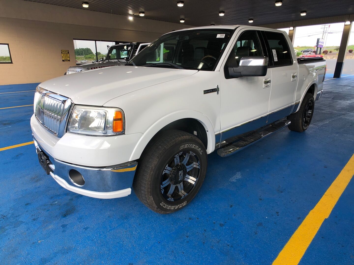 Lincoln Mark LT