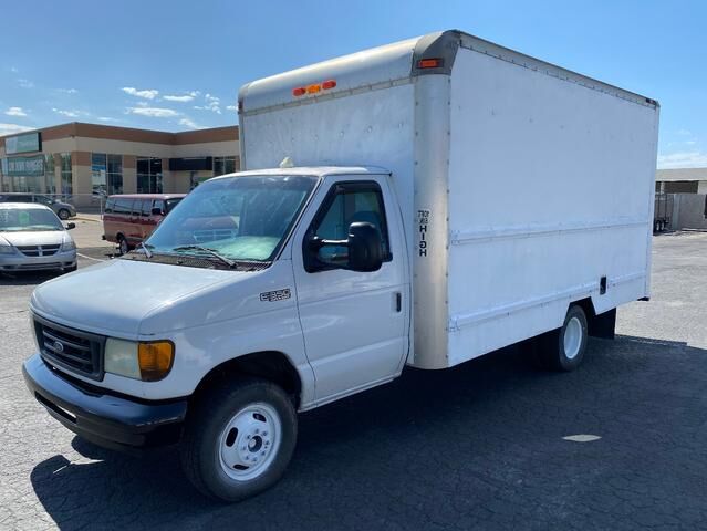 Ford E-350