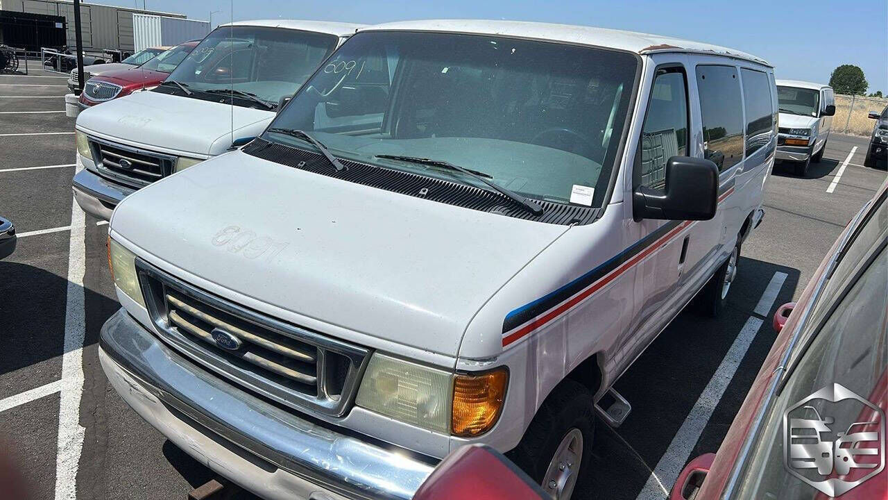 Ford E-350