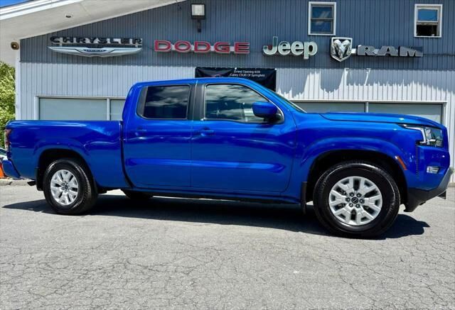 2024 NISSAN Frontier