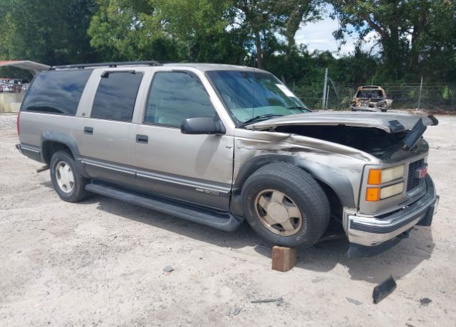 GMC Suburban