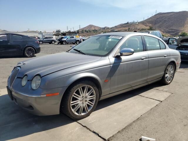 Jaguar S-Type