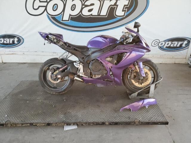 Suzuki GSX-R750