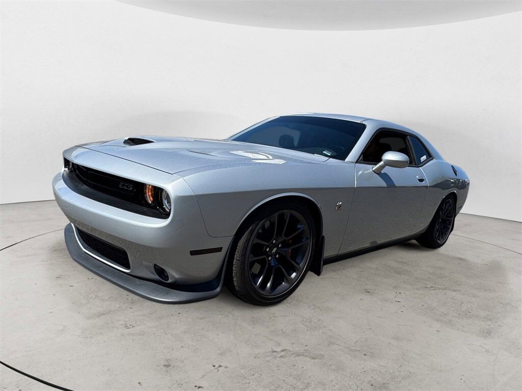 2021 DODGE Challenger
