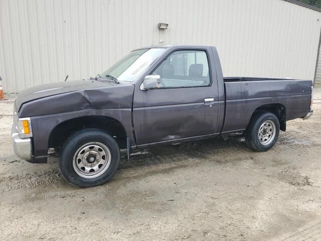 Nissan Pickup