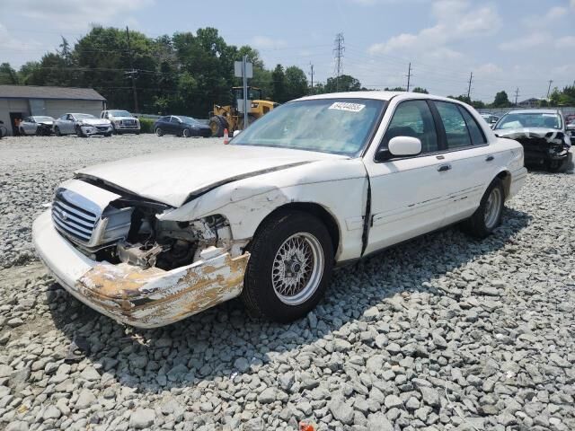 Ford Crown Victoria