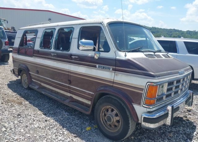 Dodge Ram Van