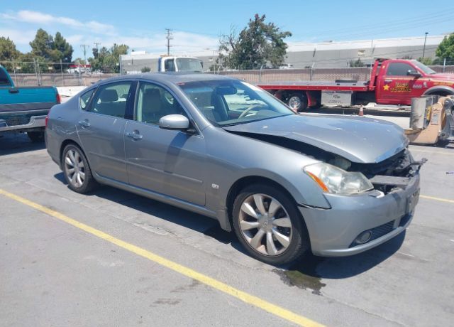 Infiniti M35