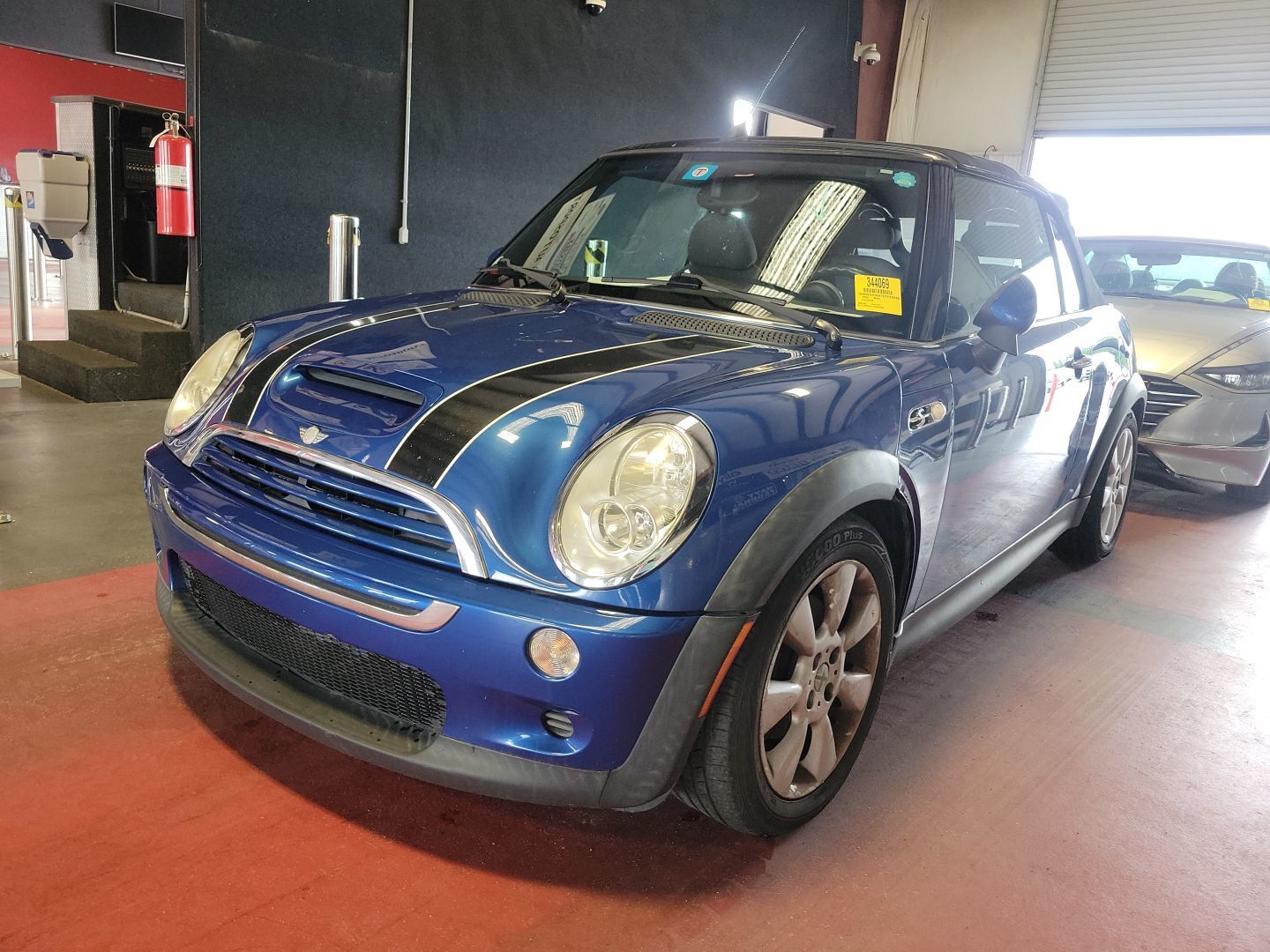 MINI Cooper Convertible