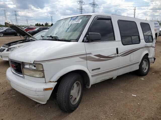 GMC Safari