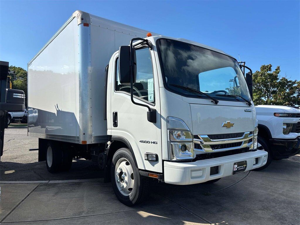 2025 CHEVROLET 3500 / 4500