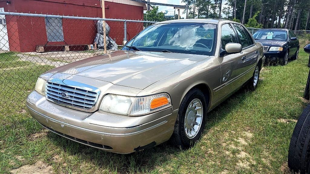 Ford Crown Victoria