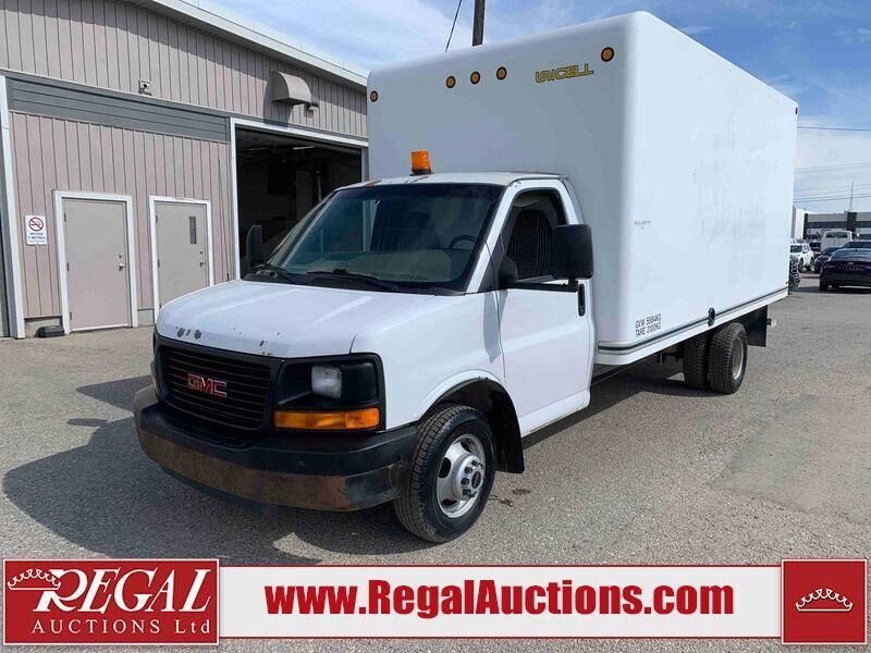 GMC Savana