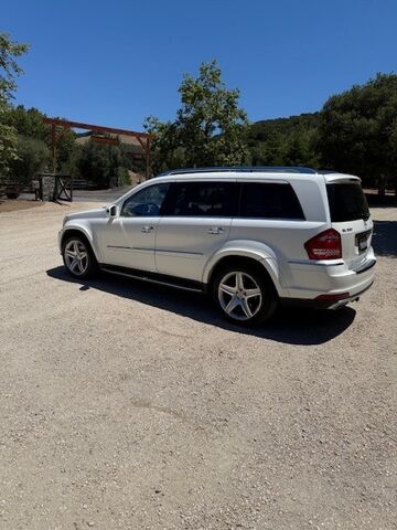 Mercedes-Benz GL-Class