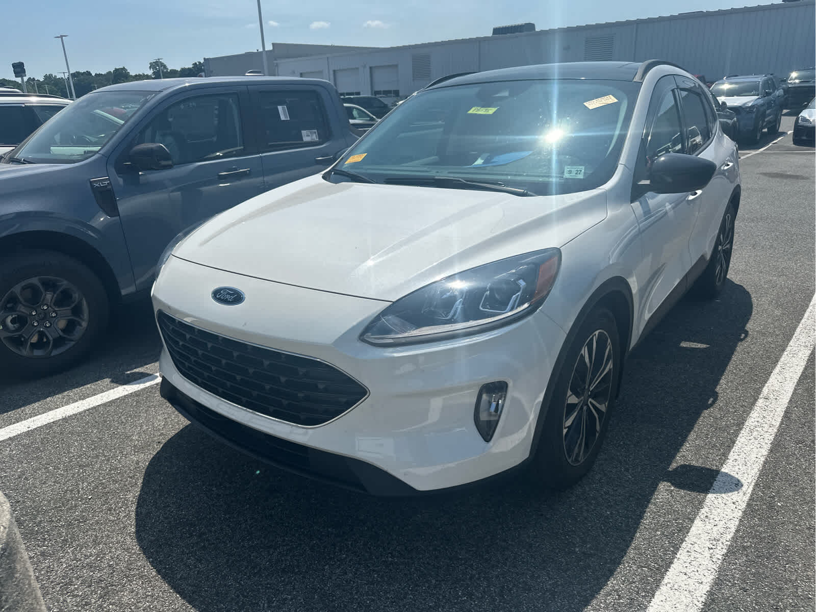 2022 FORD Escape