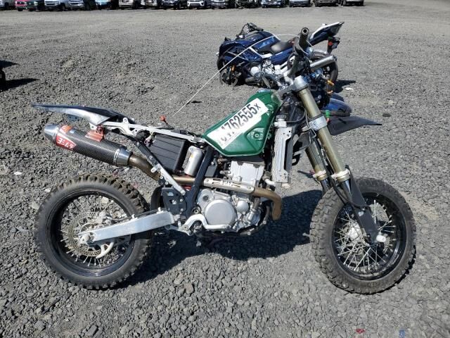 Suzuki DR-Z400SK