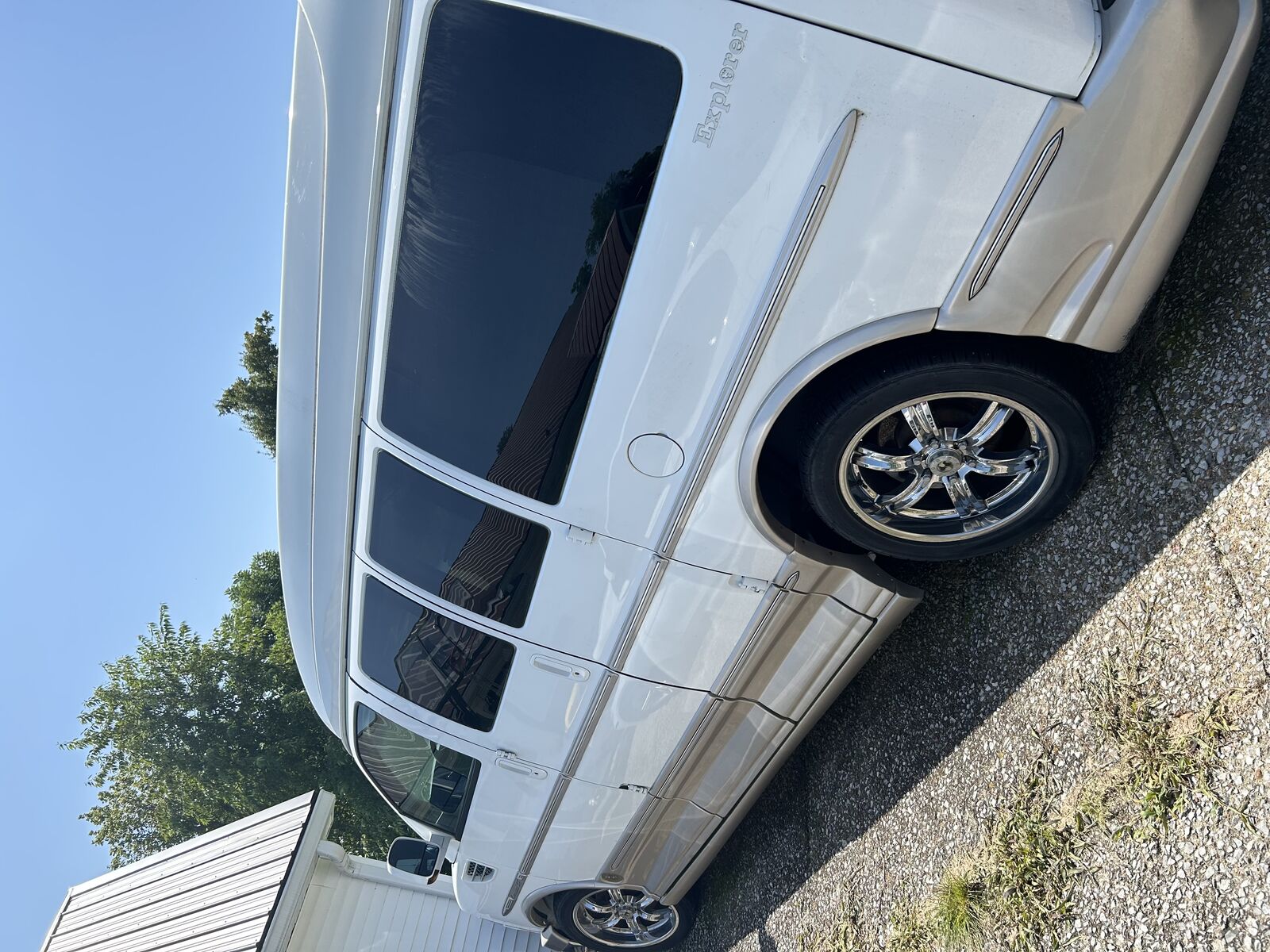 GMC Savana