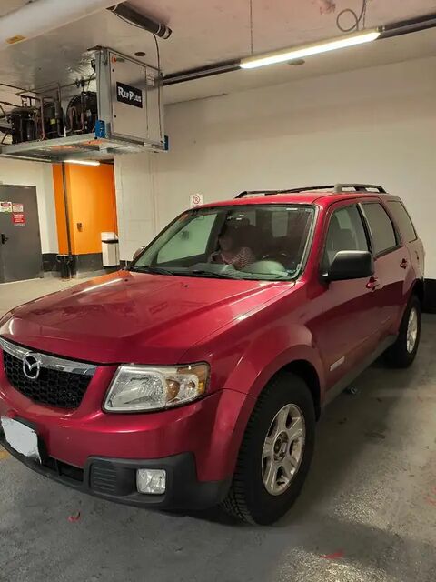 Mazda Tribute