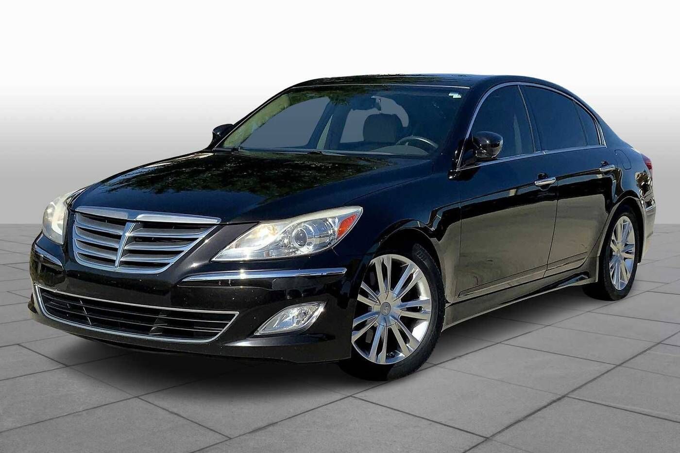 Hyundai Equus