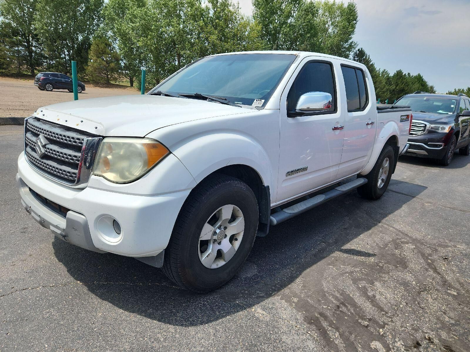 Suzuki Equator