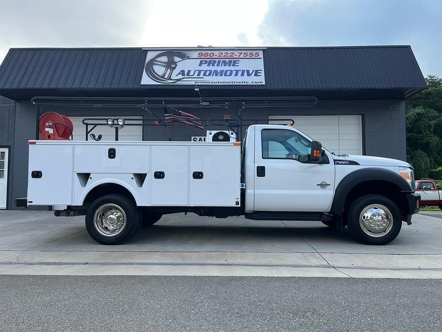 Ford F-550