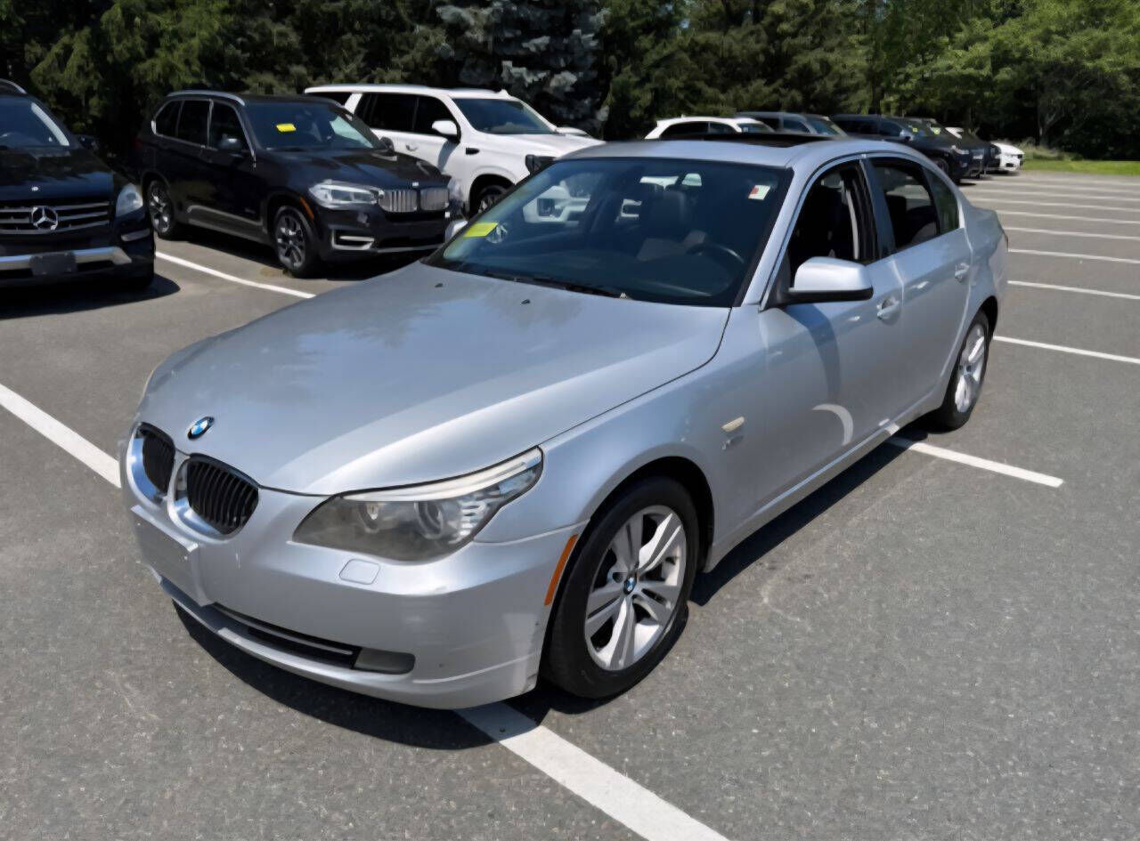 BMW 528i