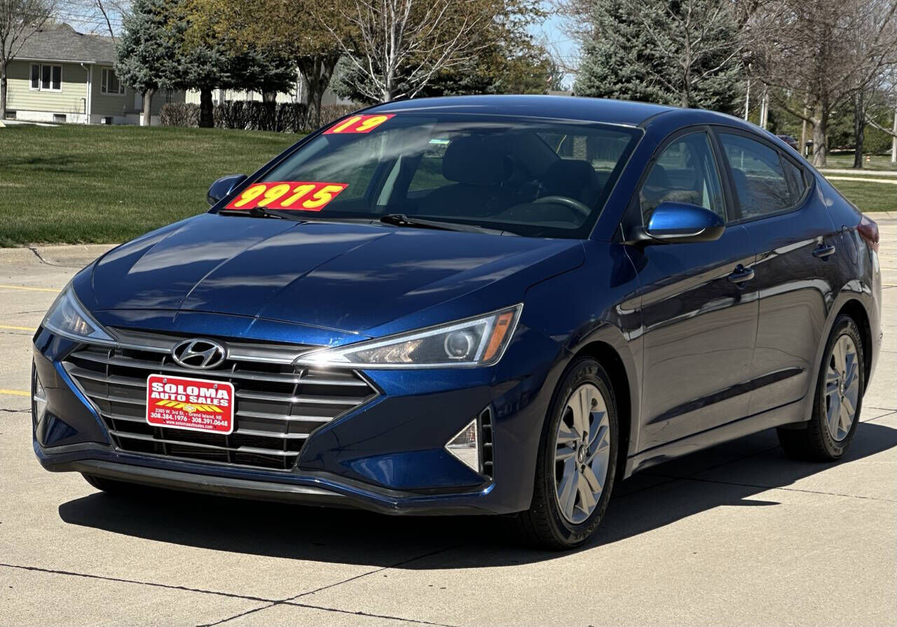 2019 HYUNDAI Elantra