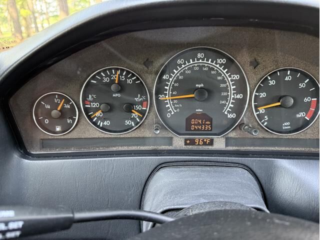 Mercedes-Benz SL-Class
