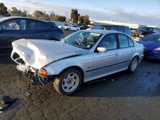 BMW 540i