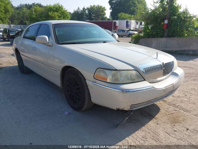Lincoln Town Car