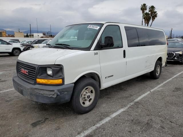 GMC Savana