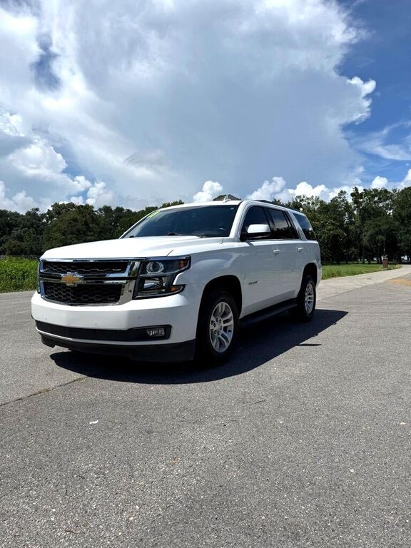 2017 CHEVROLET Tahoe